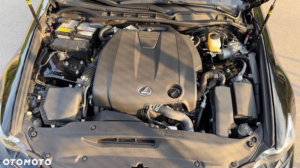 Lexus IS 250 Elegance - 8