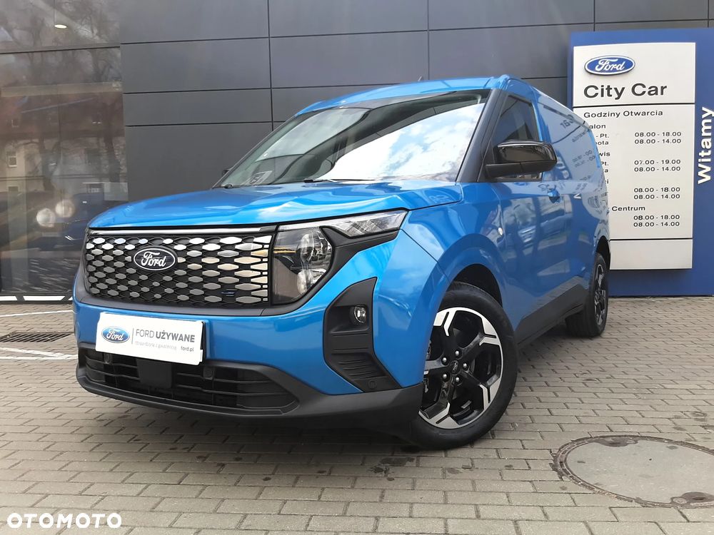 Ford Courier - 15