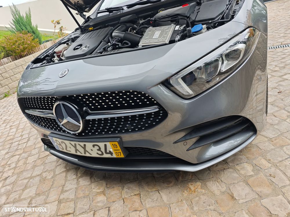 Mercedes-Benz A 200 Limousine AMG Line - 2