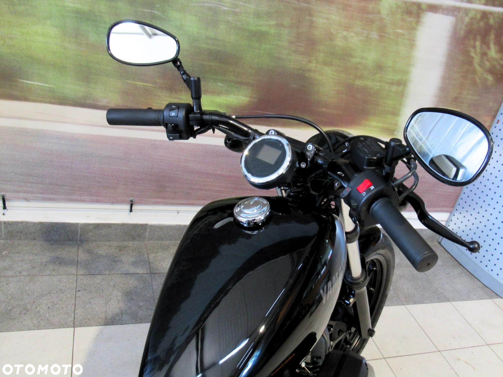 Yamaha XVS - 21