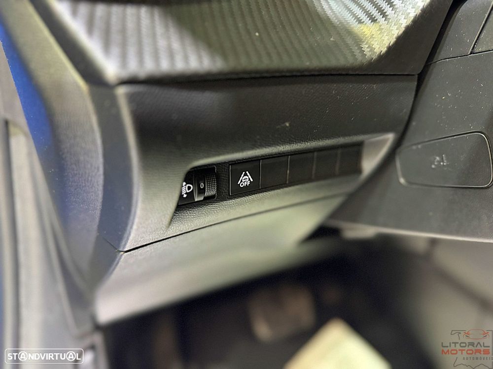 Peugeot 208 1.2 PureTech Allure EAT8 - 18