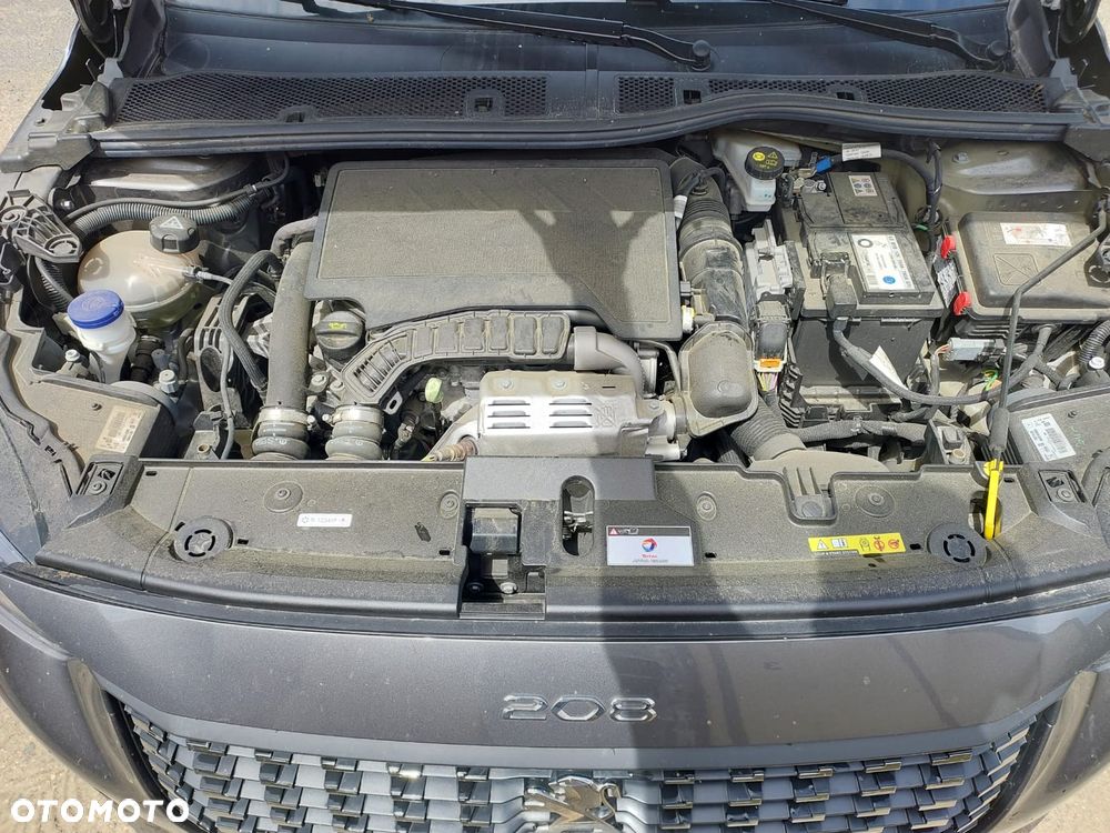Peugeot 208 PureTech 100 Allure - 16
