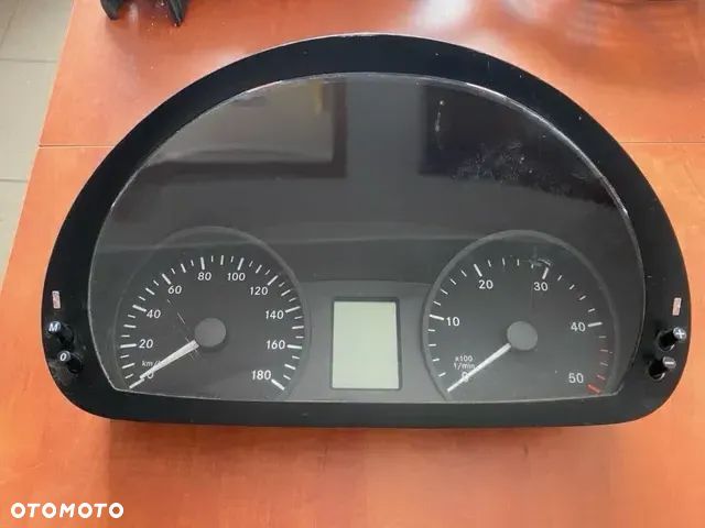 LICZNIK MERCEDES SPRINTER W906 A9064464221 A9064468421 A9069000304 A9069010301 A9069004502 A9064464421 A9064468821 9069002700 9069002700 - 10