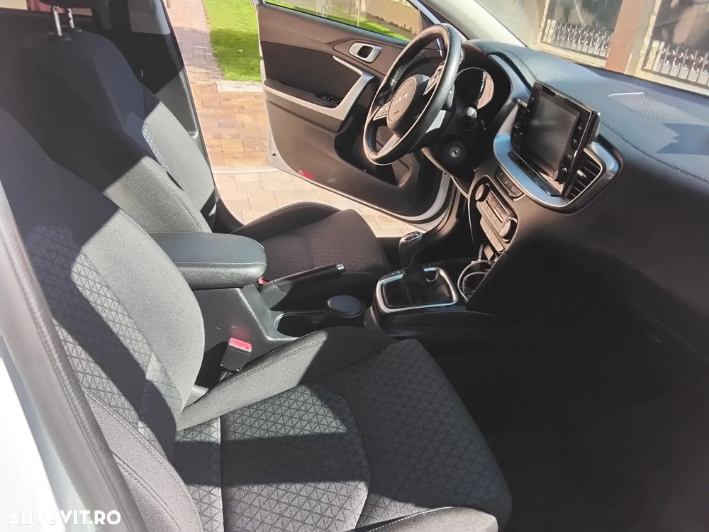 Kia Ceed 1.5 T-GDI Best - 36