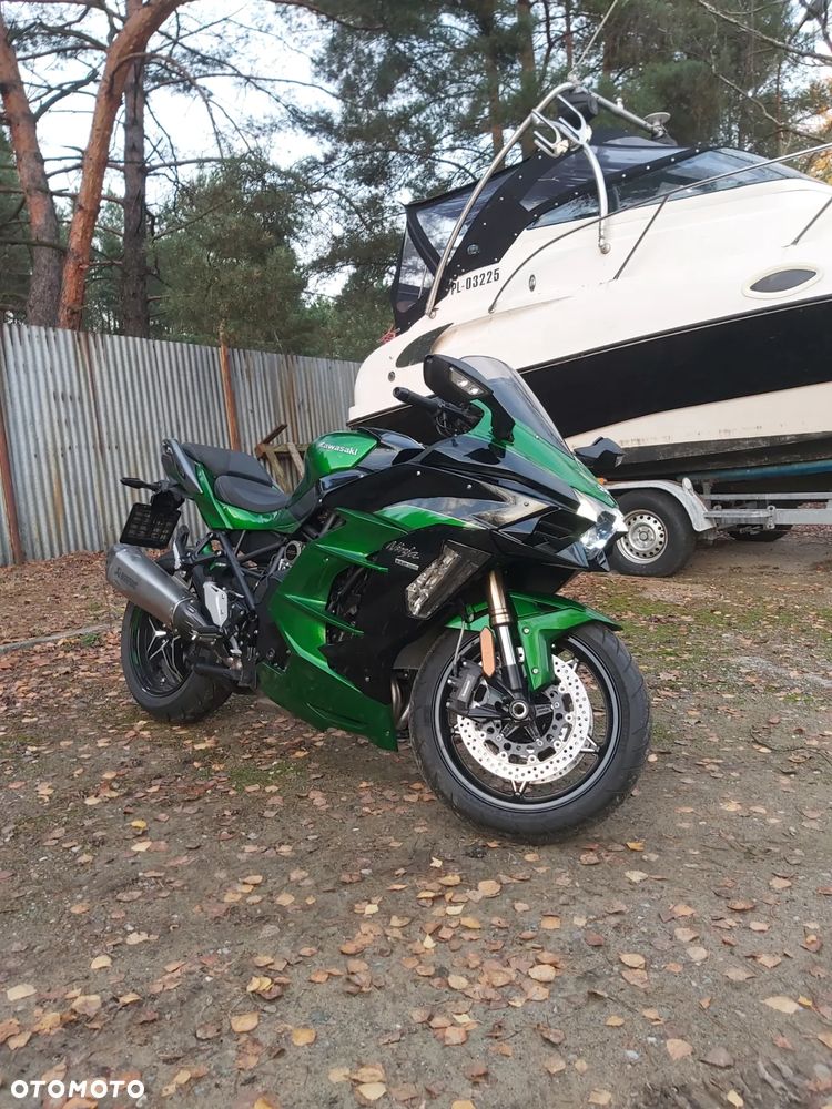 Kawasaki Ninja H2 SX - 1