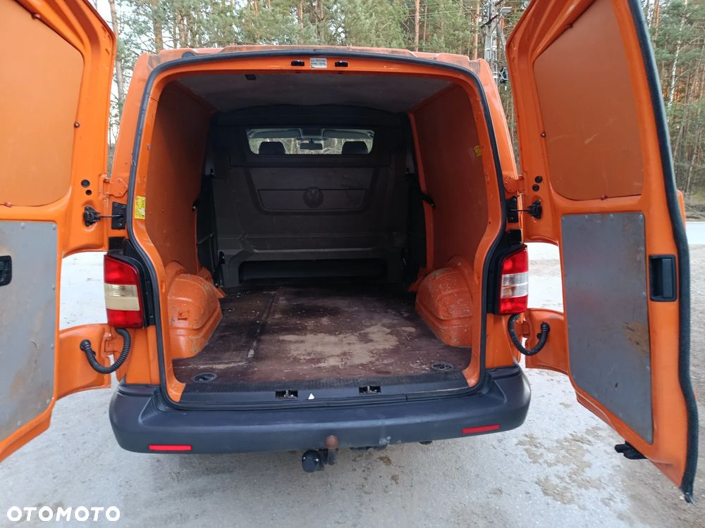 Volkswagen Transporter - 11