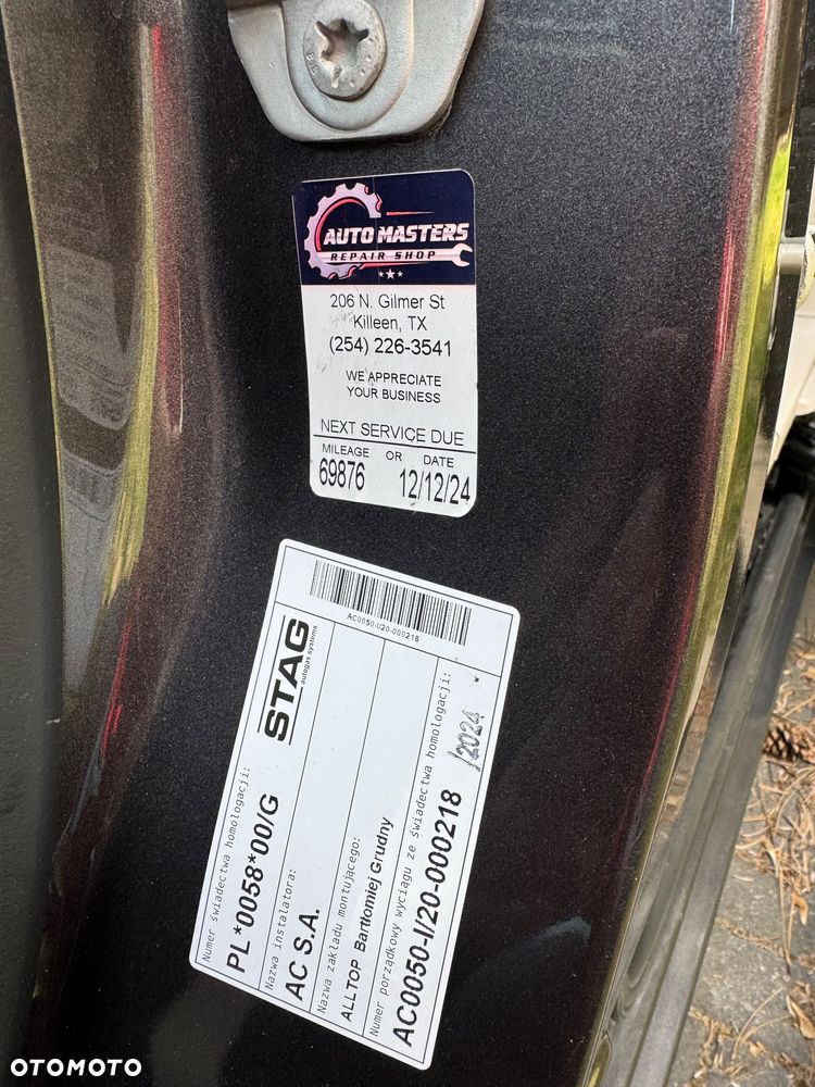 Chrysler Pacifica - 28