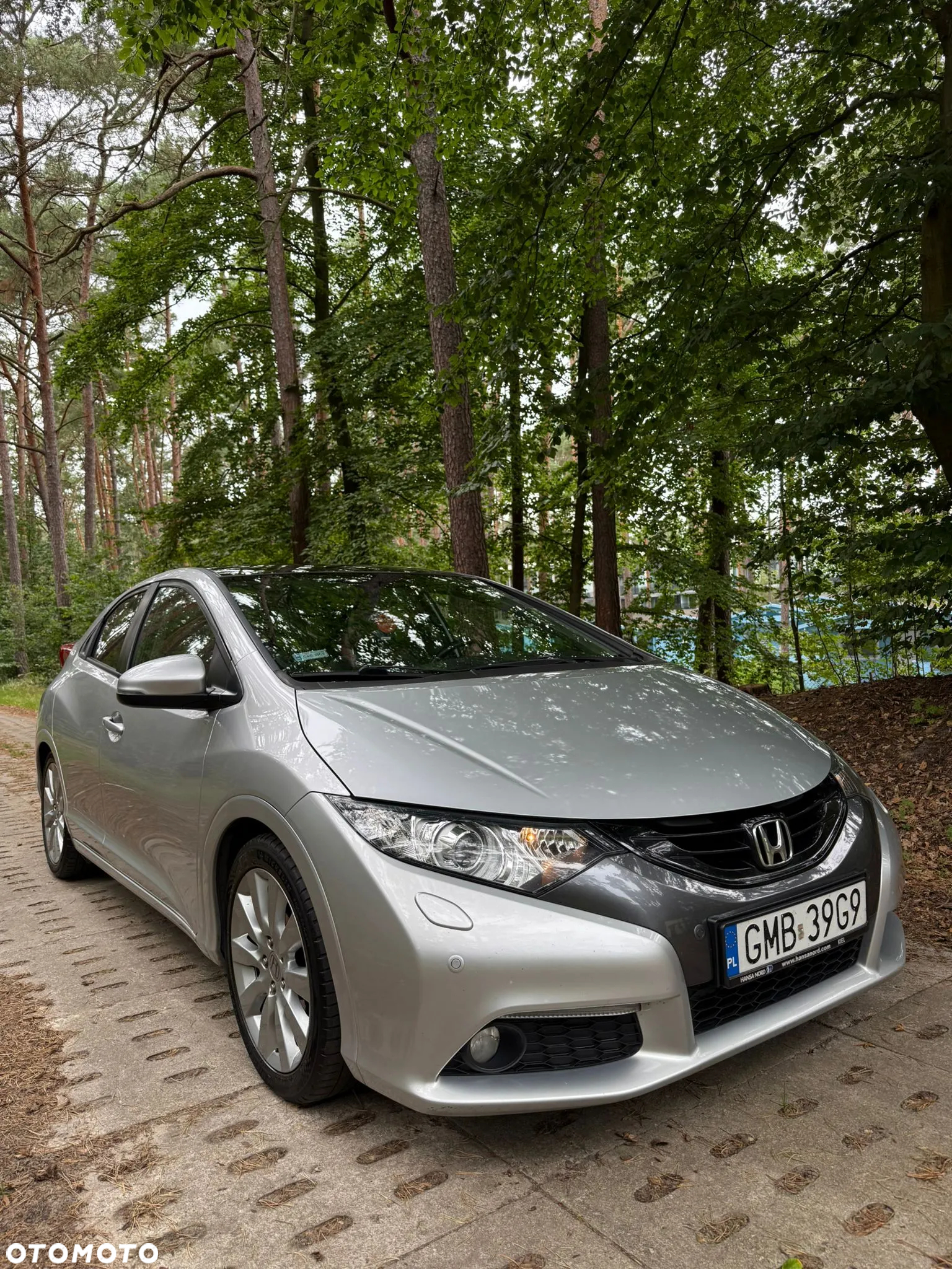 Honda Civic 1.8 Executive NAVI - 2