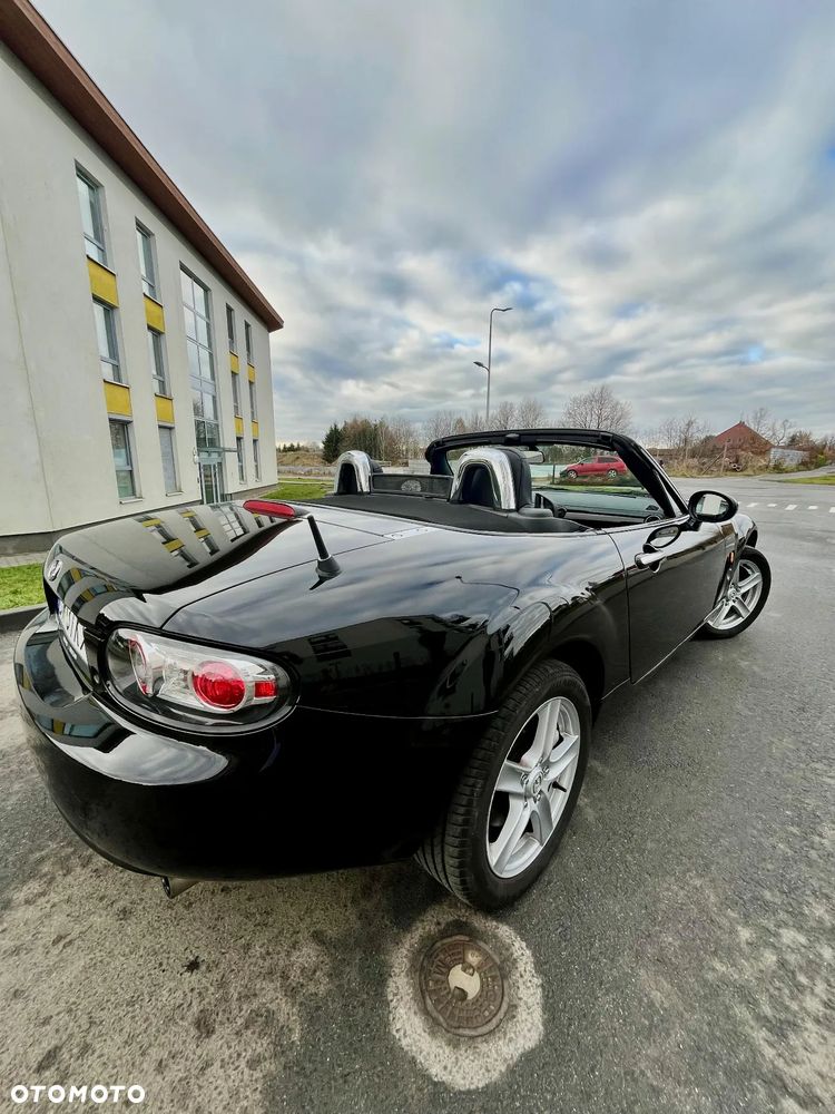 Mazda MX-5 1.8 Emotion - 22