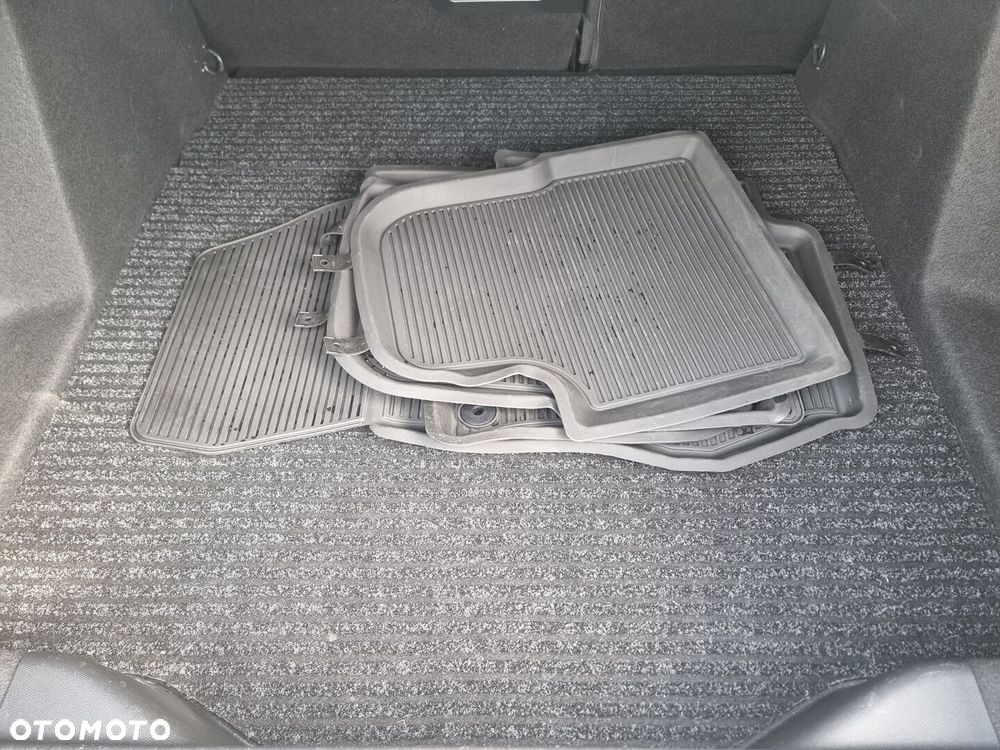 Citroën C4X 1.2 mHEV Max eDCT6 - 25