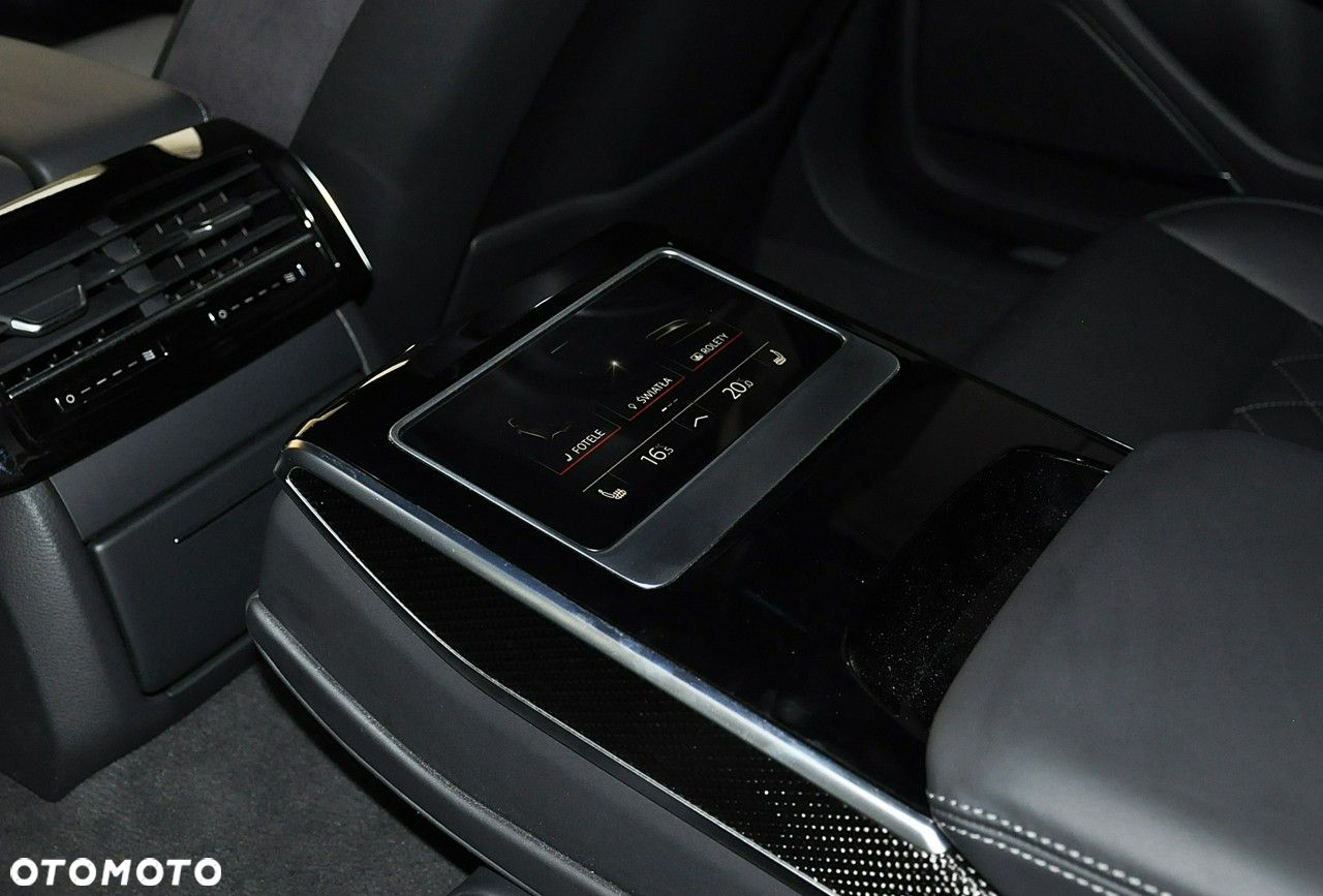 Audi A8 - 25