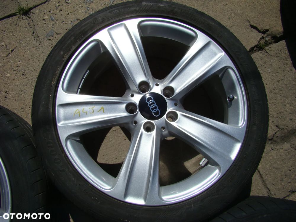 a451 5x112 Audi A4 B8 B9 A6 C6 8jx18 opony lato 245/40 - 5