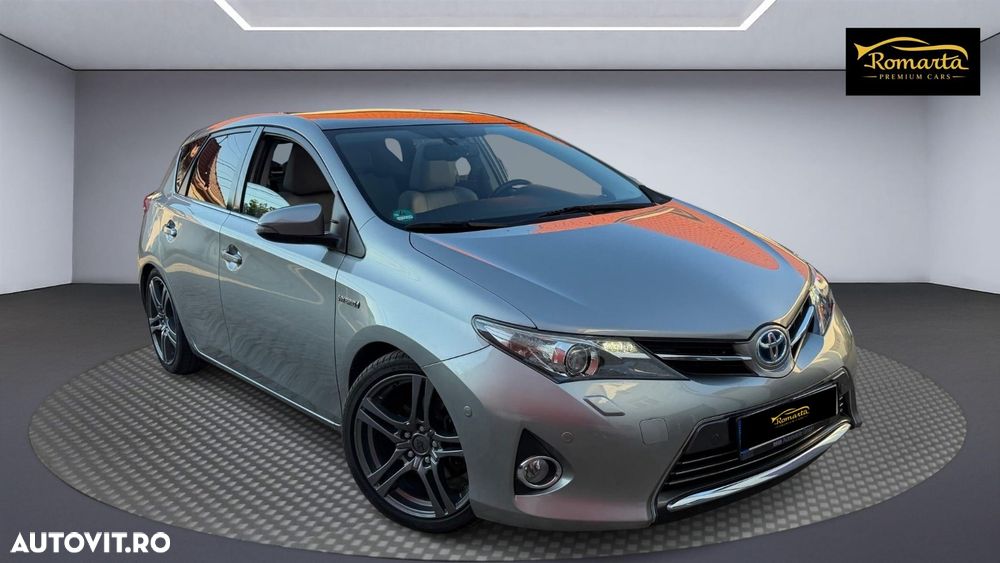 Toyota Auris - 1