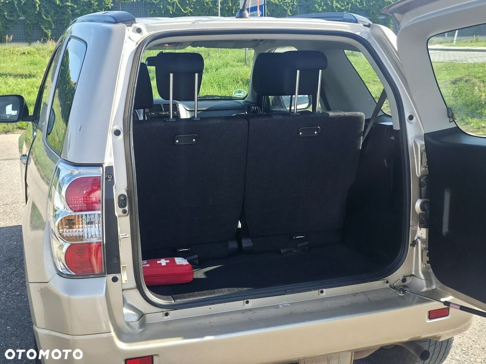 Suzuki Grand Vitara - 6