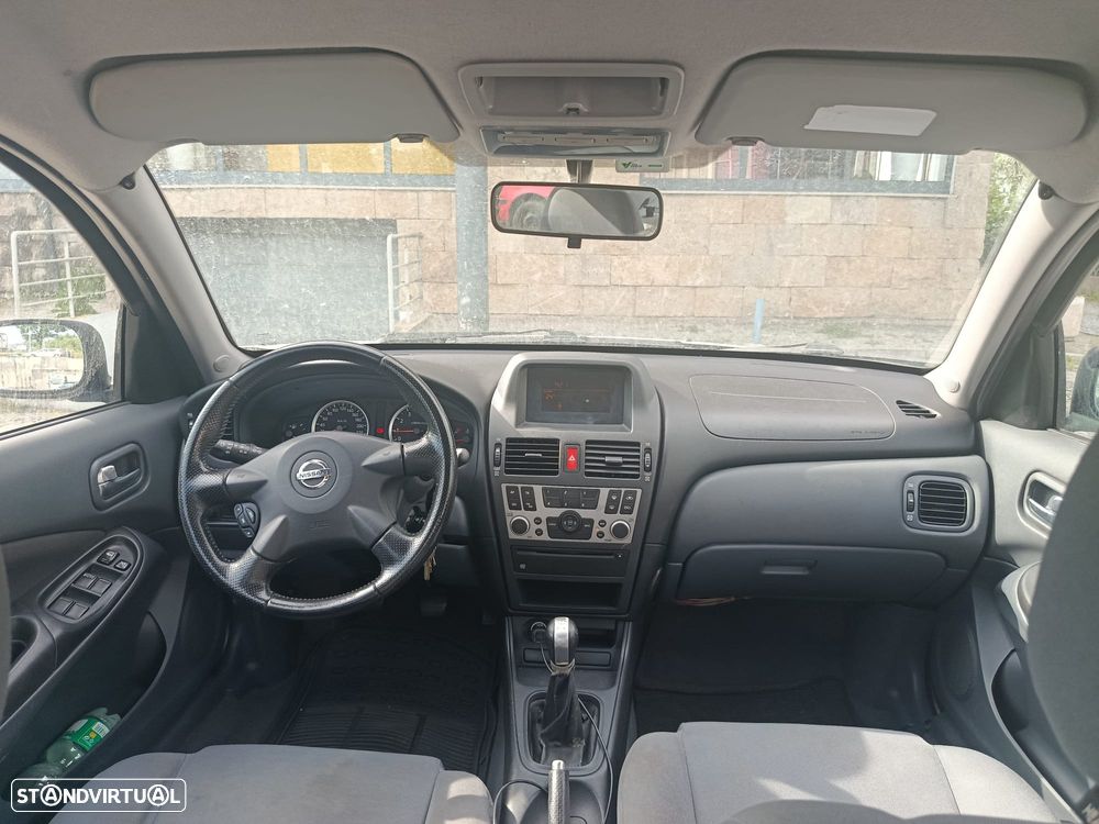 Nissan Almera 1.5 Visia AC ABS - 12