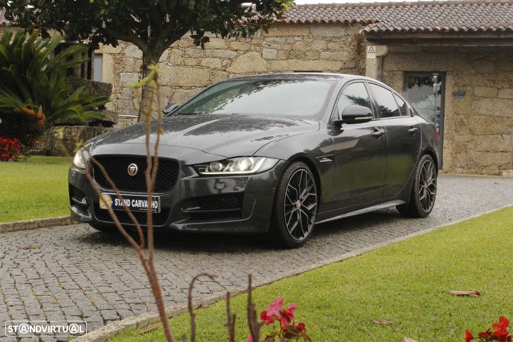 Jaguar XE 2.0 D R-Sport Aut. - 1
