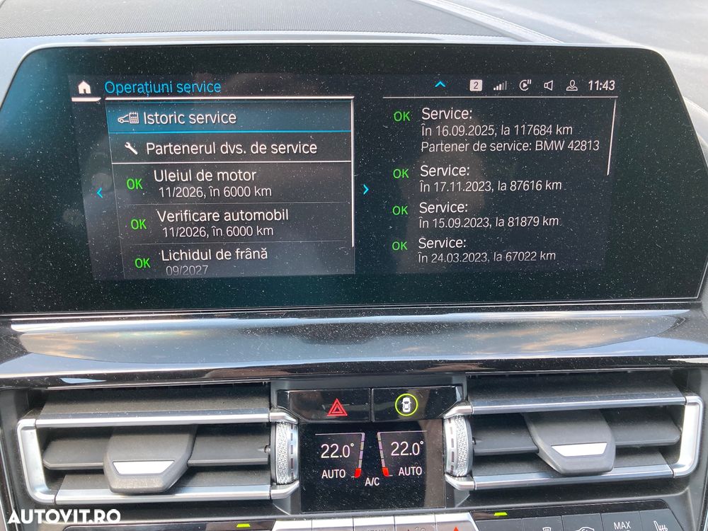 BMW Seria 8 - 35