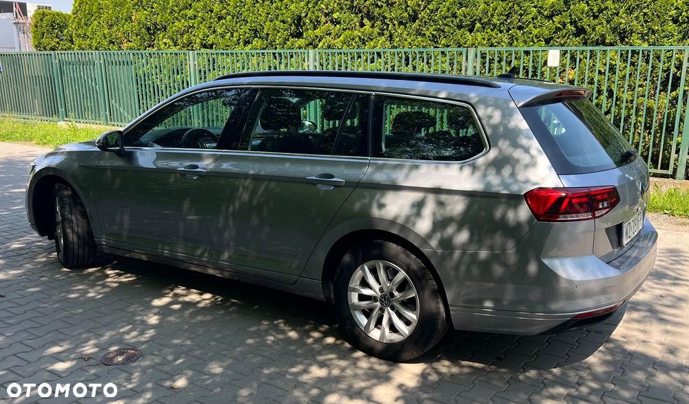 Volkswagen Passat Variant 1.5 TSI EVO Business DSG - 9