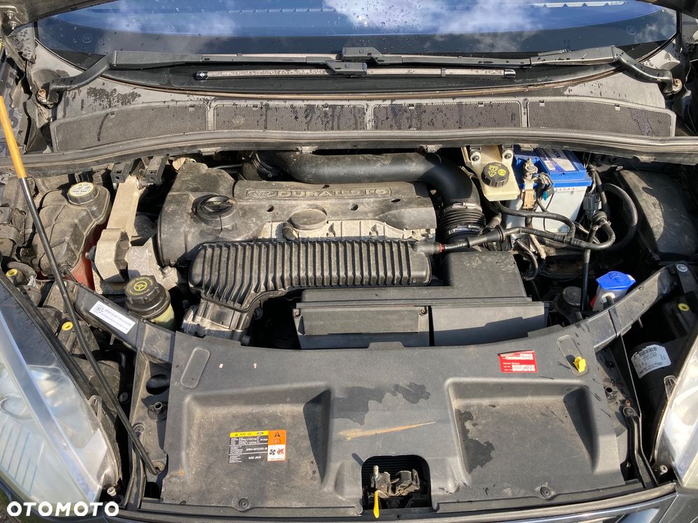 Ford S-Max - 13