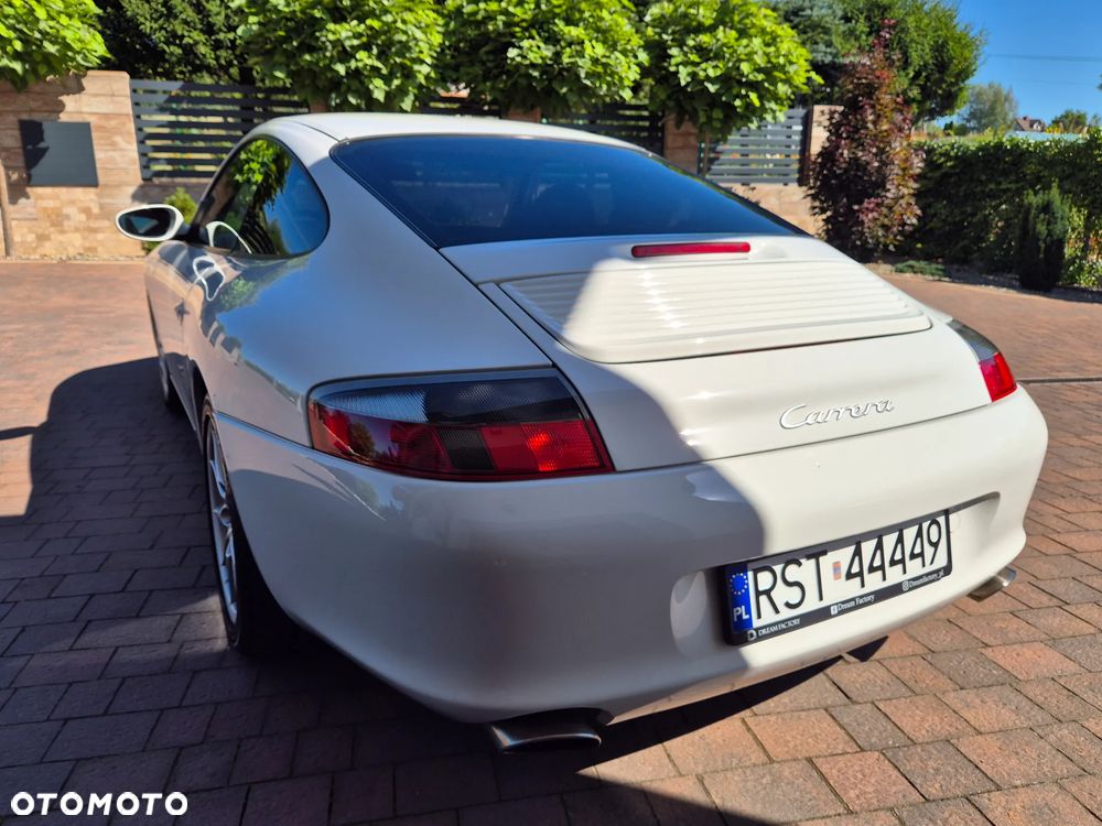 Porsche 911 - 26