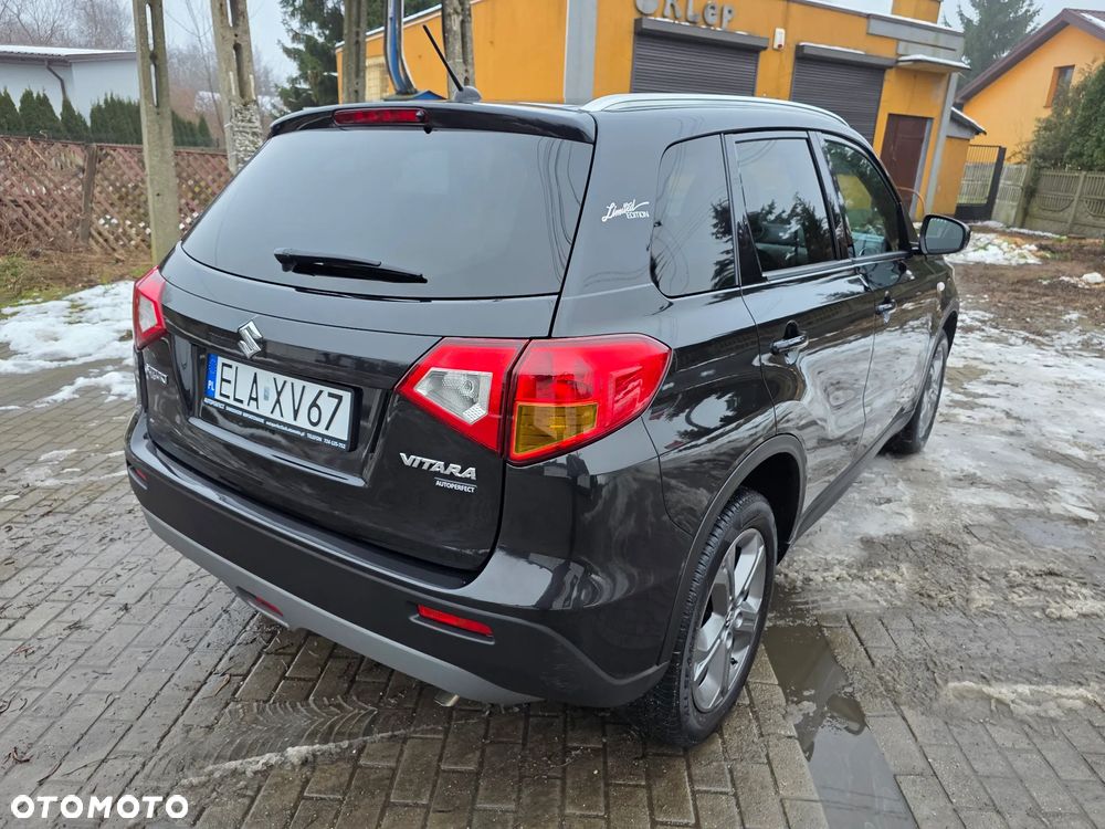 Suzuki Vitara 1.6 Comfort 2WD - 38