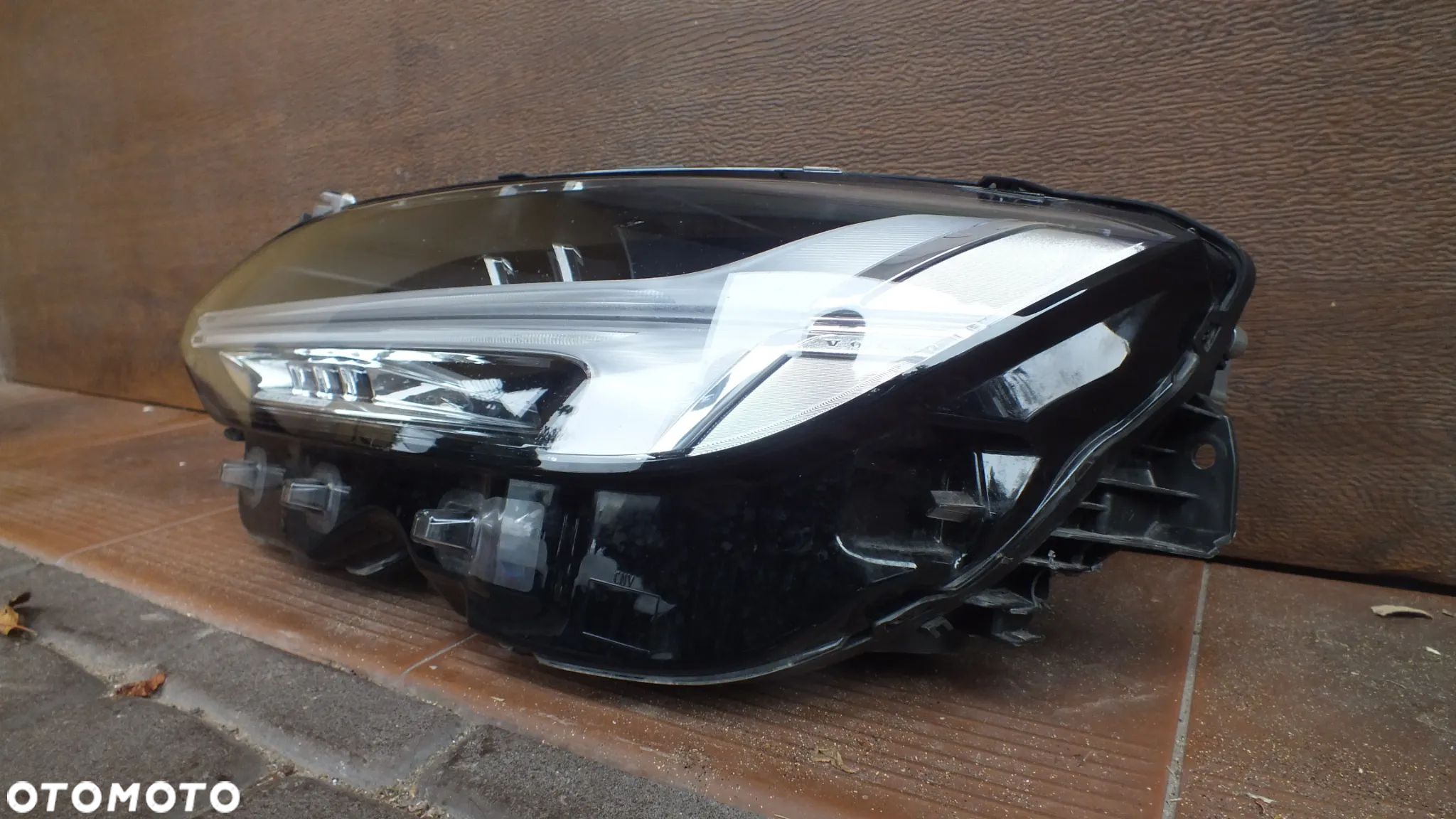 Lampa przednia lewa Volvo V90 Fulled 31689195 - 3