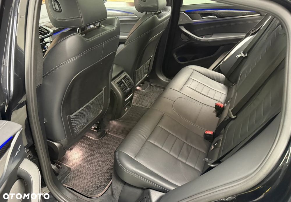 BMW X4 - 32