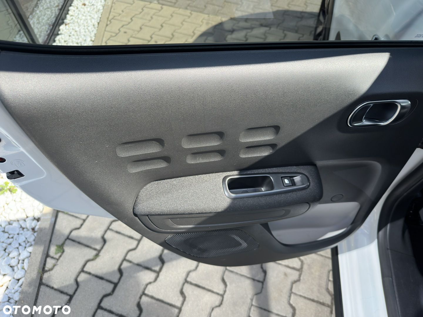 Citroën C3 1.2 PureTech Max EAT6 - 19