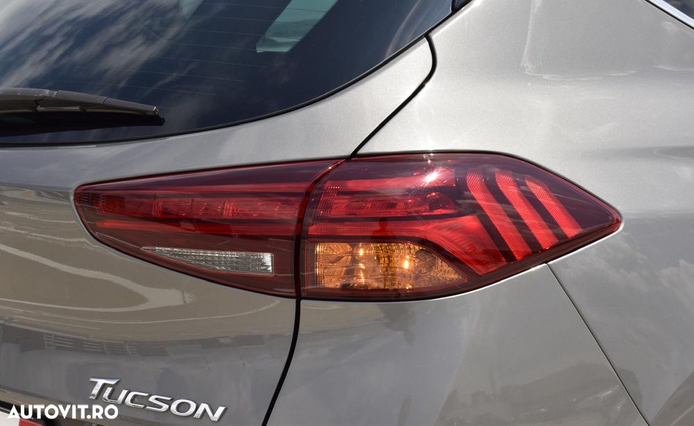 Hyundai Tucson blue 1.6 CRDi 2WD DCT Premium - 8
