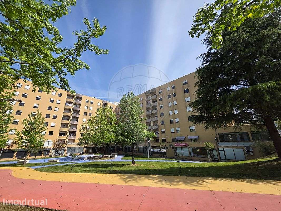 Apartamento T4 para arrendamento - Grande imagem: 2/33