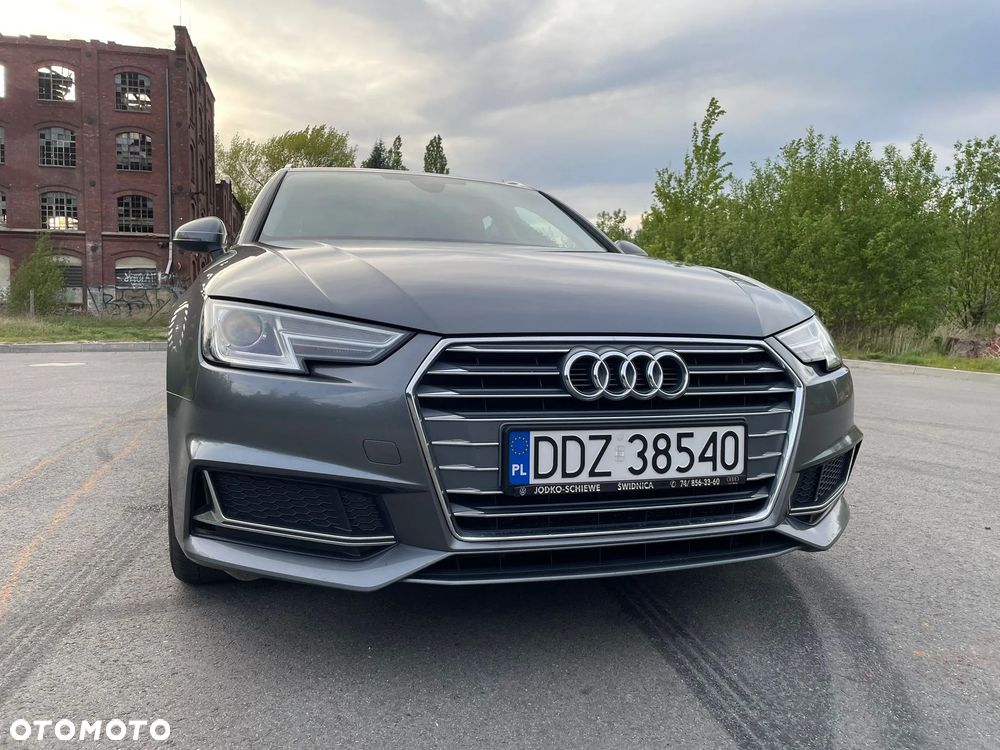 Audi A4 Avant 2018 photo 3