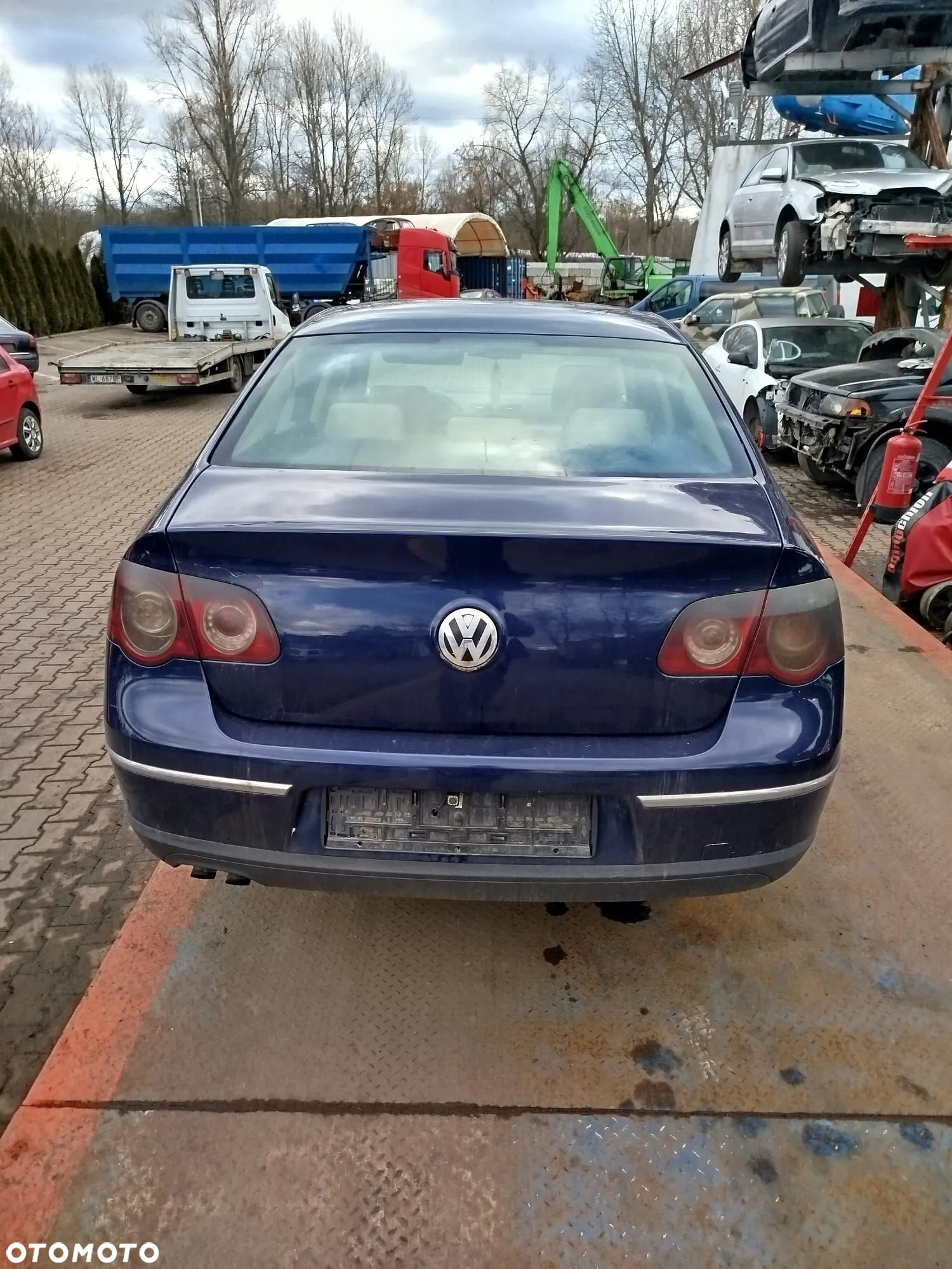Volkswagen Passat B6  na części - 14