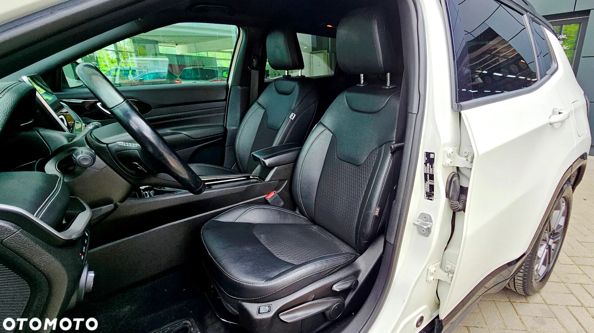 Jeep Compass 1.3 T4 PHEV 4xe 80th Anniversary S&S - 12
