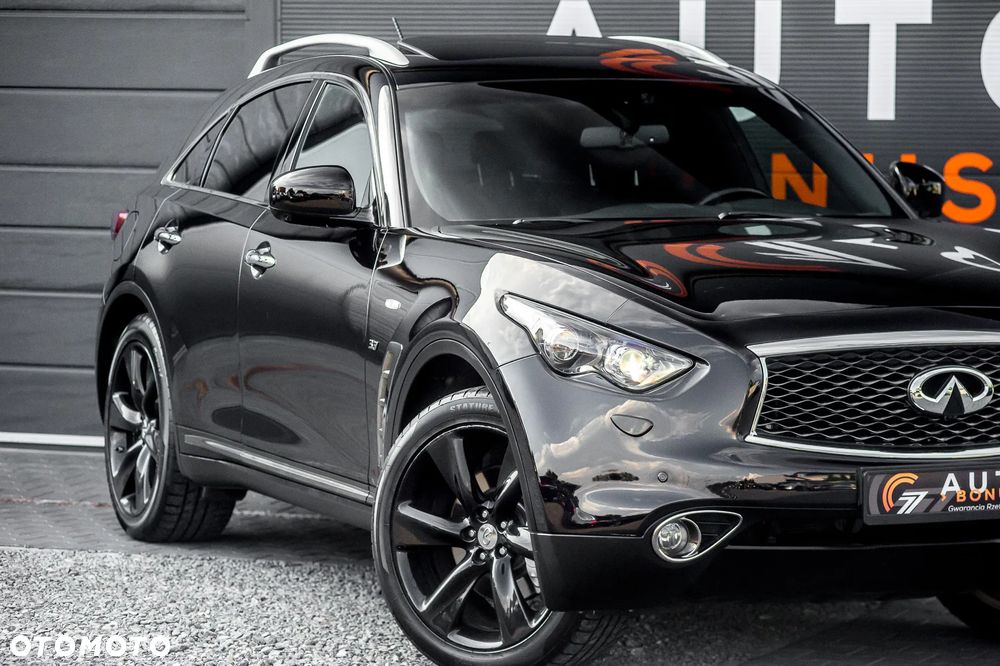Infiniti QX70 3.7 S Premium - 3