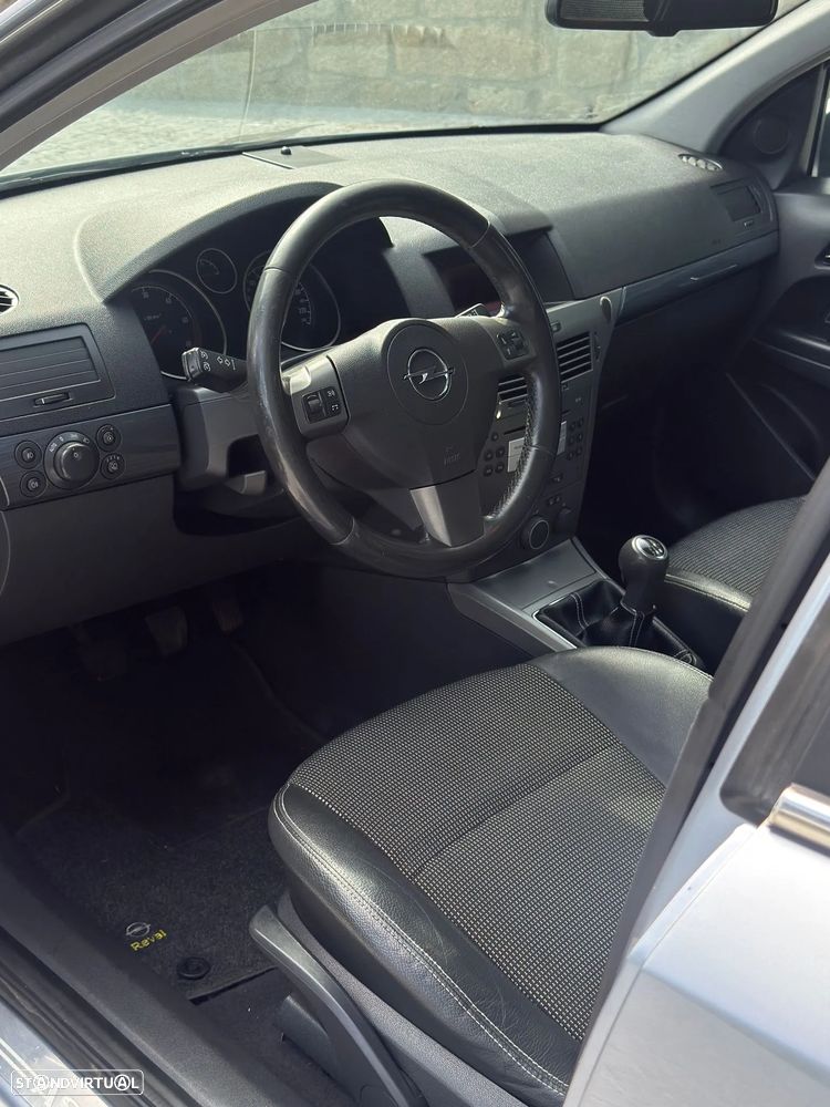 Opel Astra 1.7 CDTI Cosmo M5 - 13