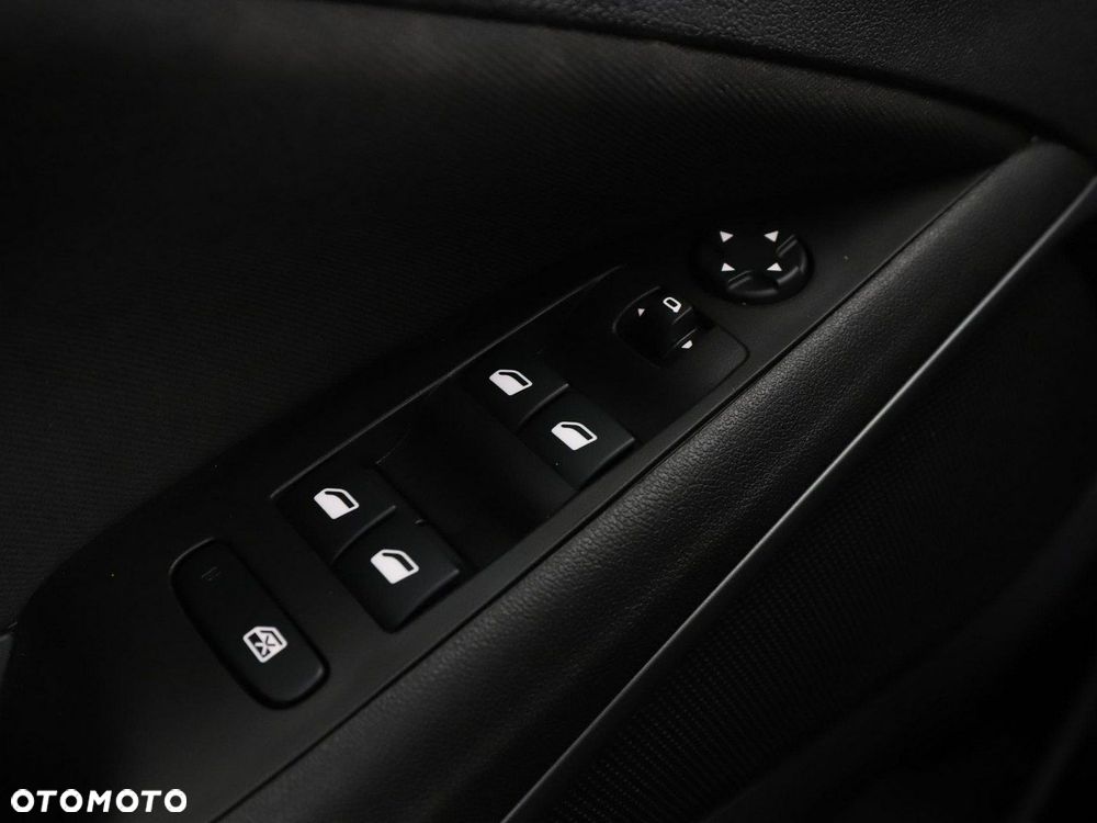 Opel Crossland X 1.2 T Edition S&S - 36