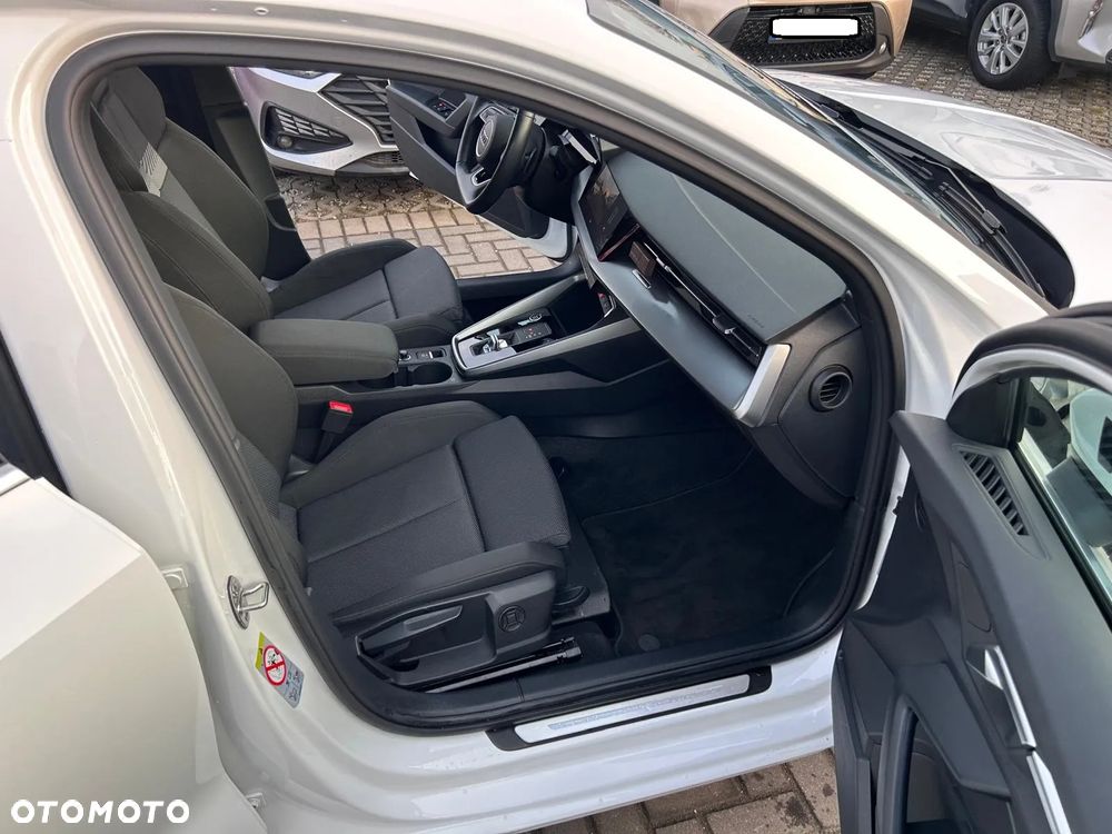 Audi A3 Sportback - 15