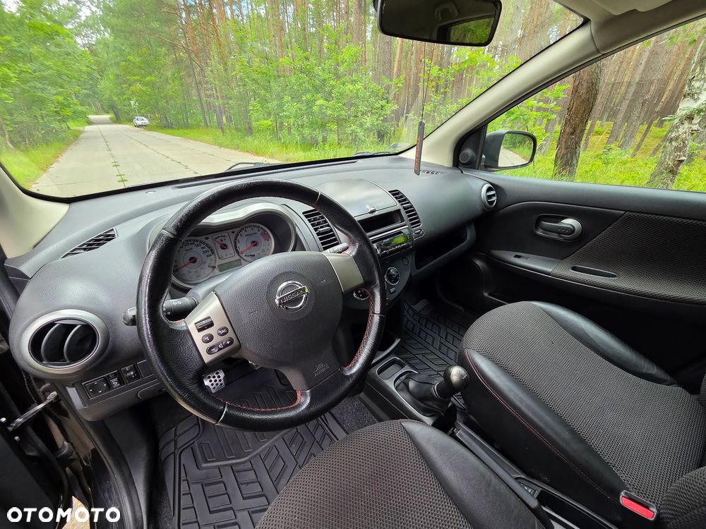 Nissan Note 1.6 more - 5