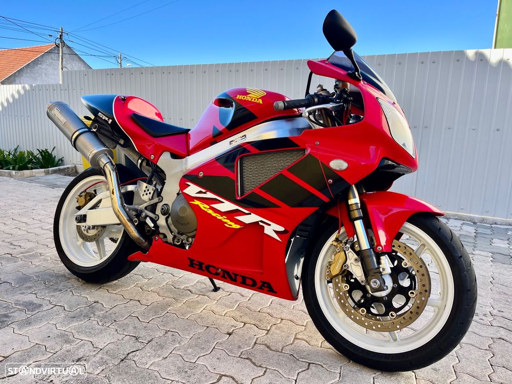 Honda VTR SP1 - 2