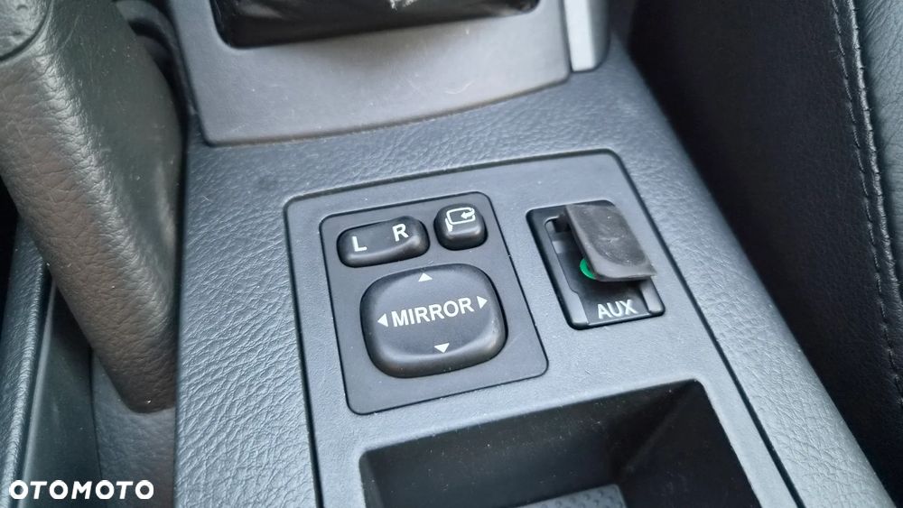 Toyota RAV4 2.0 4x4 Sol - 23