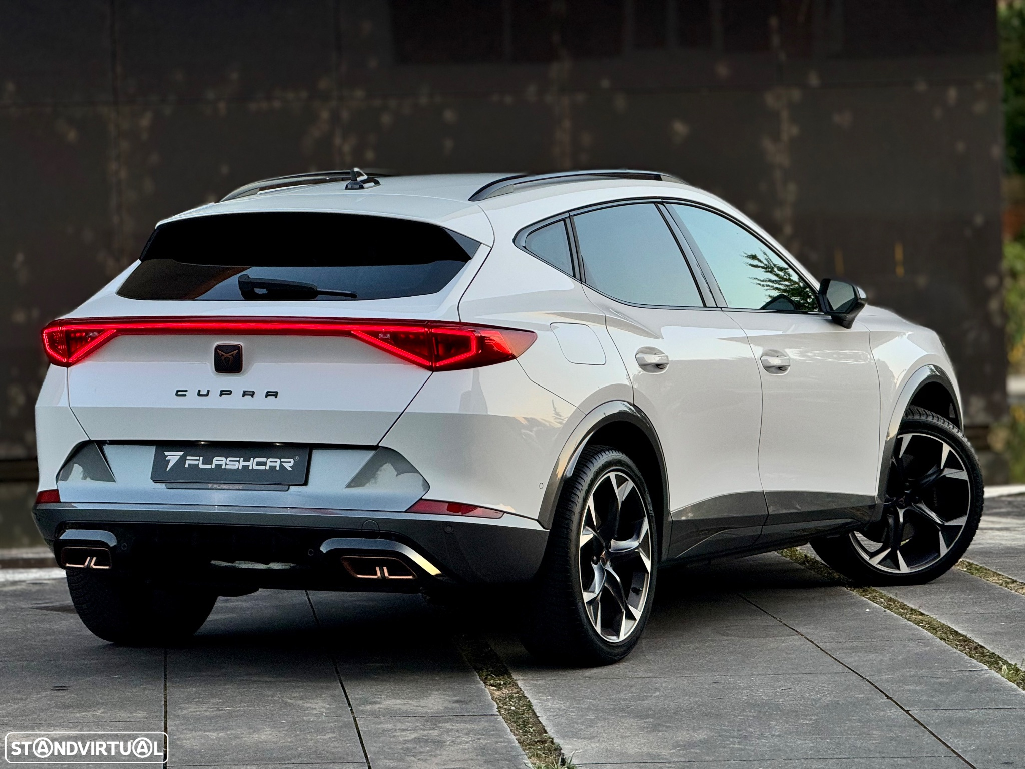 Cupra Formentor 1.4 e-Hybrid DSG VZ - 2