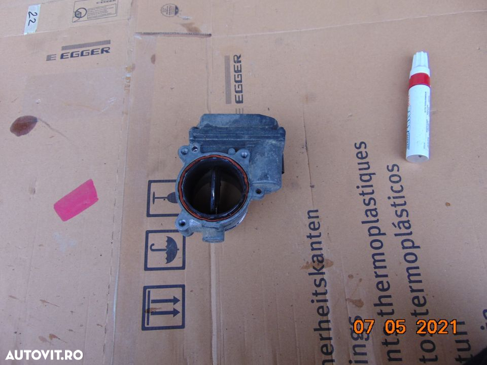 Clapeta acceleratie VW Touareg 7p motor 3.0 euro 5 Audi Q7 Audi a8 a4 2.7 Q5 - 8