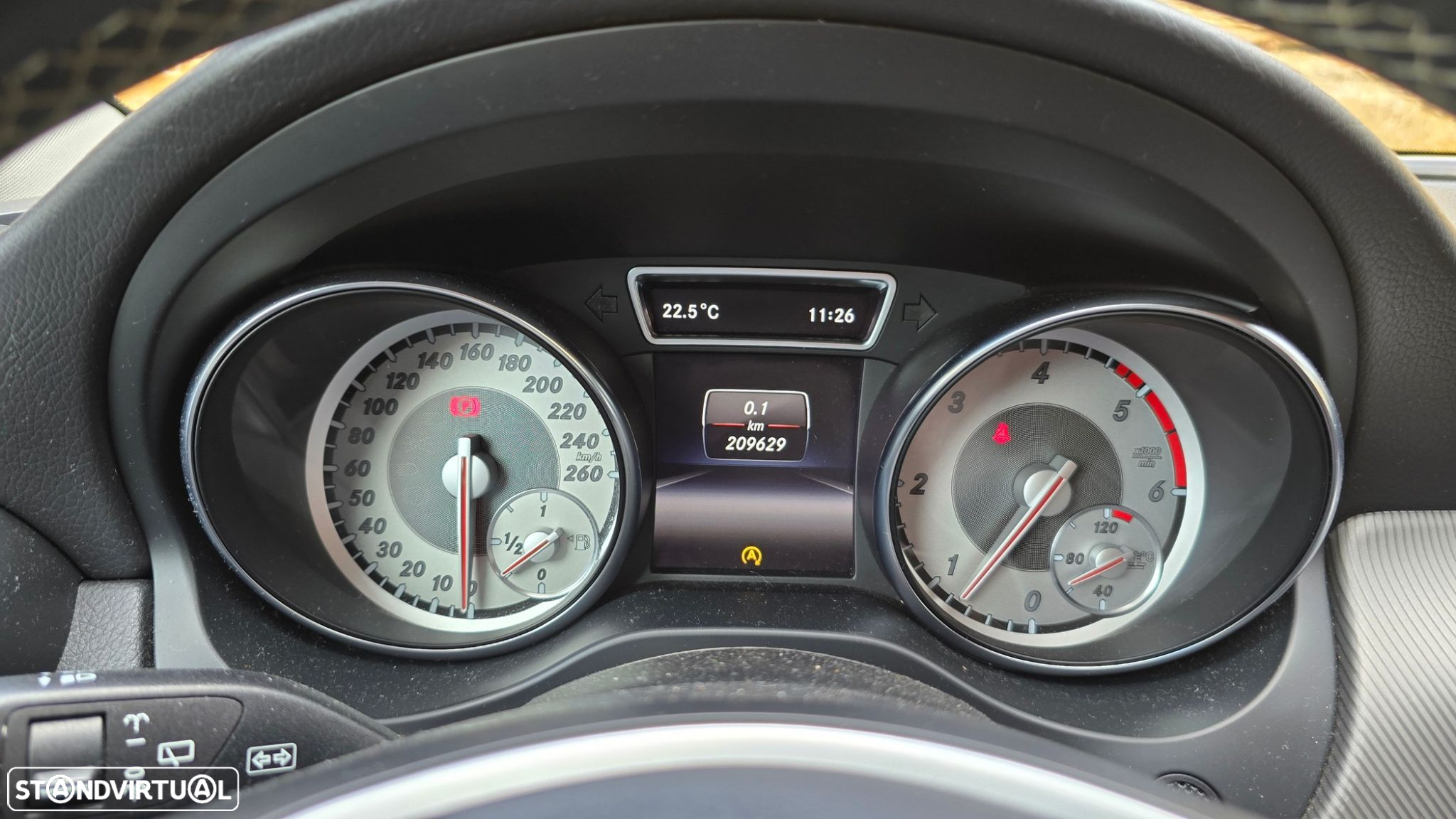 Mercedes-Benz GLA 200 CDi - 16
