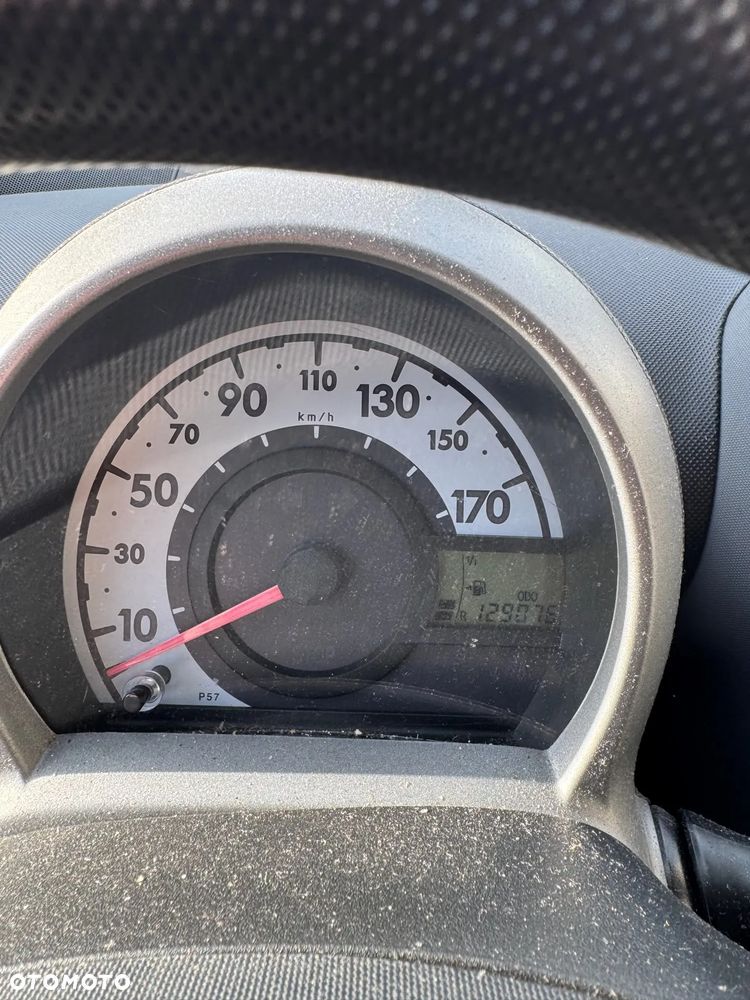 Peugeot 107 - 9