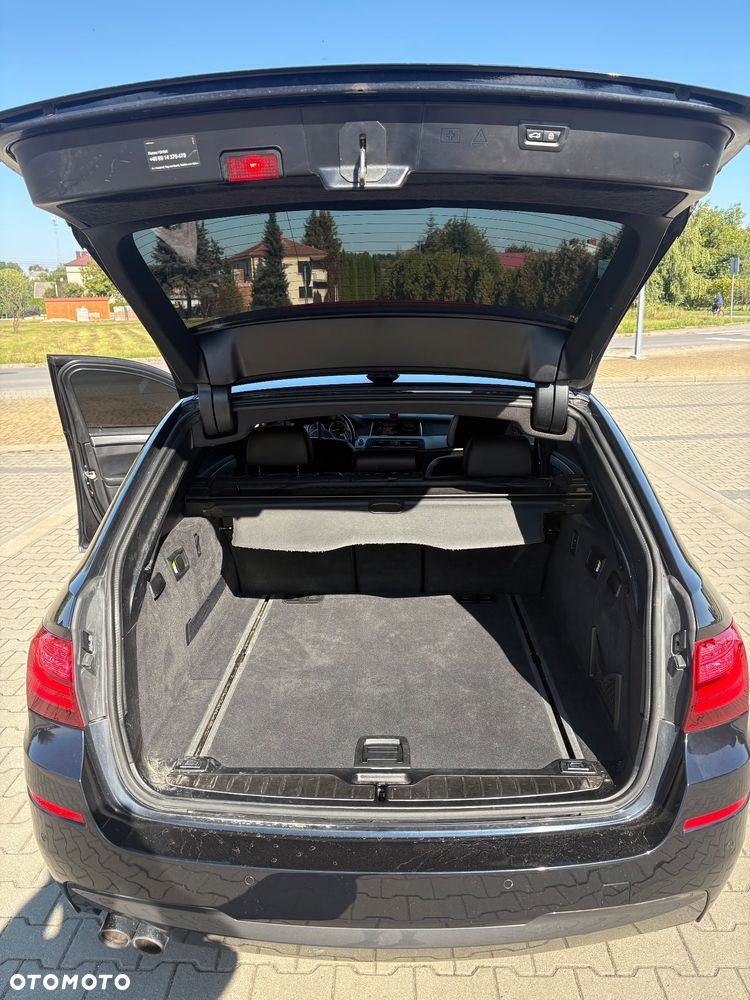 BMW Seria 5 530d xDrive - 15