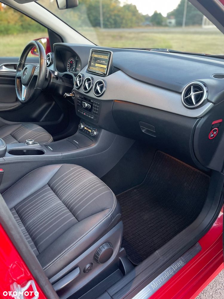 Mercedes-Benz Klasa B 200 CDI (BlueEFFICIENCY) 7G-DCT - 14