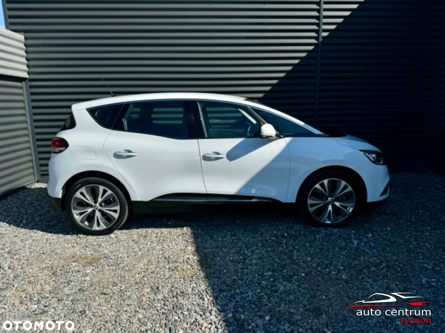 Renault Scenic - 30