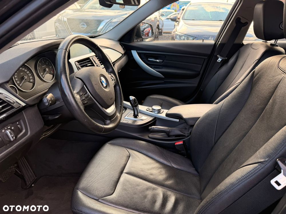 BMW Seria 3 318d Sport Line - 5