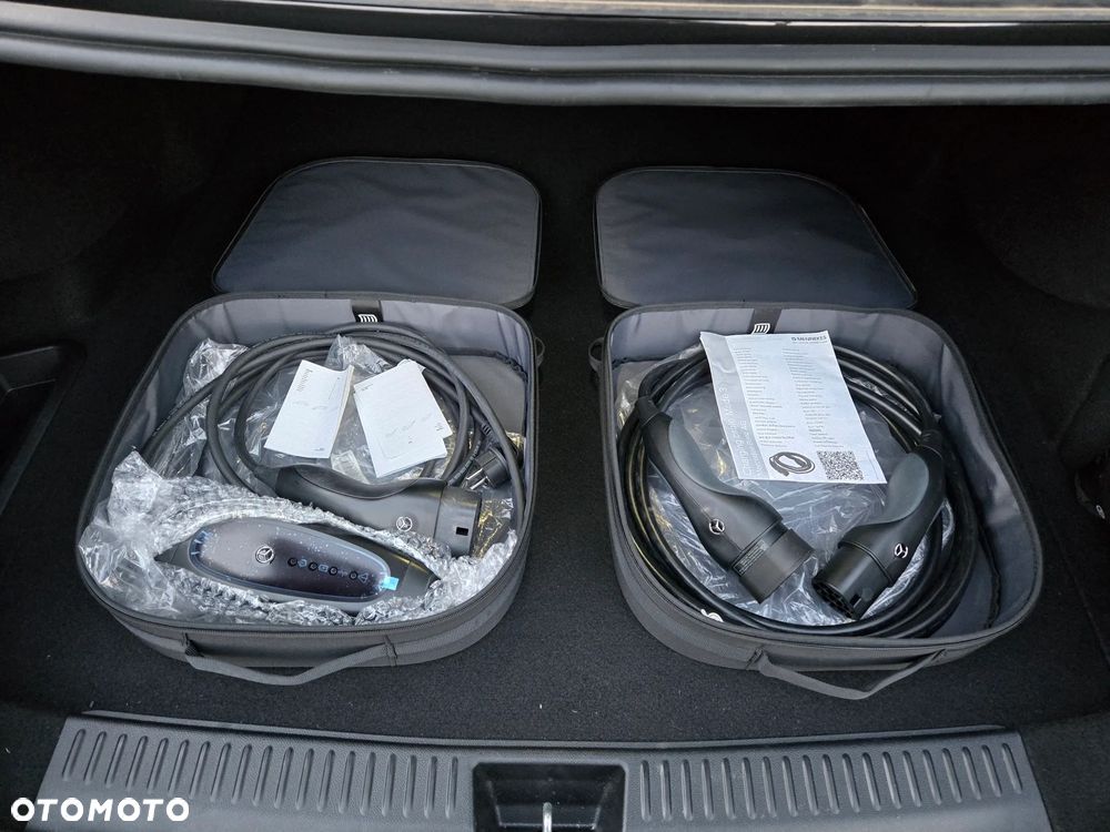 Mercedes-Benz Klasa E 300 Avantgarde - 23