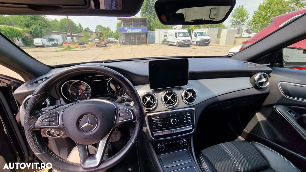 Mercedes-Benz GLA 220 4MATIC - 6
